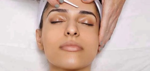Dermaplaning